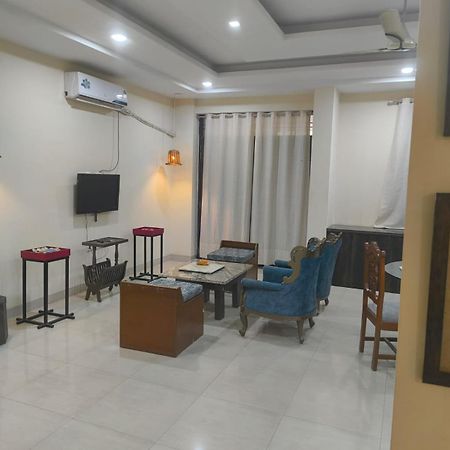 Elite Room - A Home Away Jaipur Ngoại thất bức ảnh